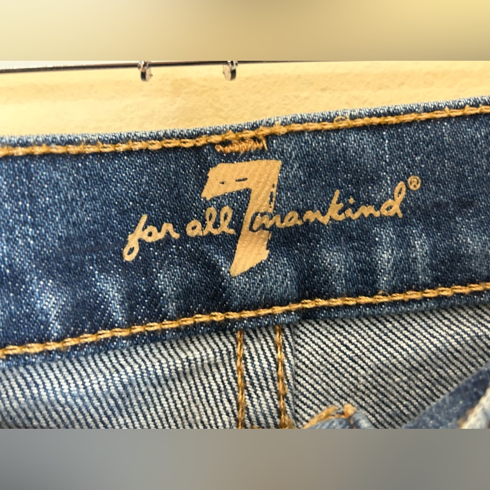 Seven 7 for all man kind women’s shorts size 25 distressed - Picture 2 of 5
